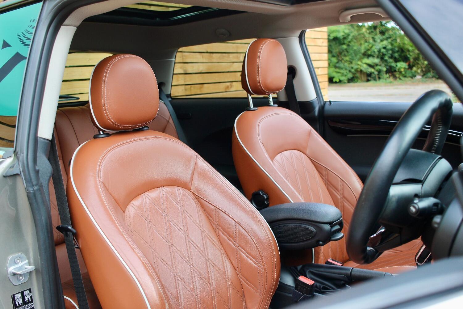 Mini Hatch view 8
