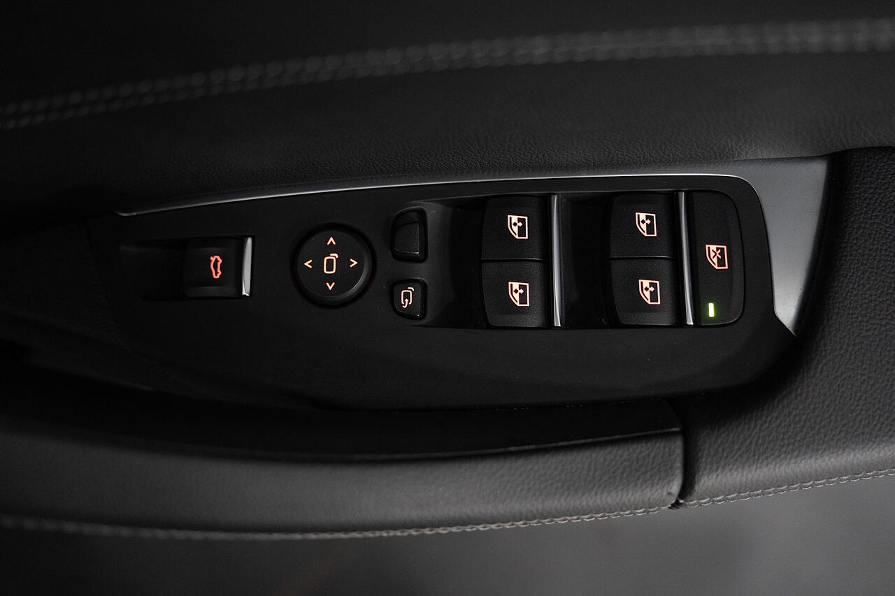 BMW X3 view 30