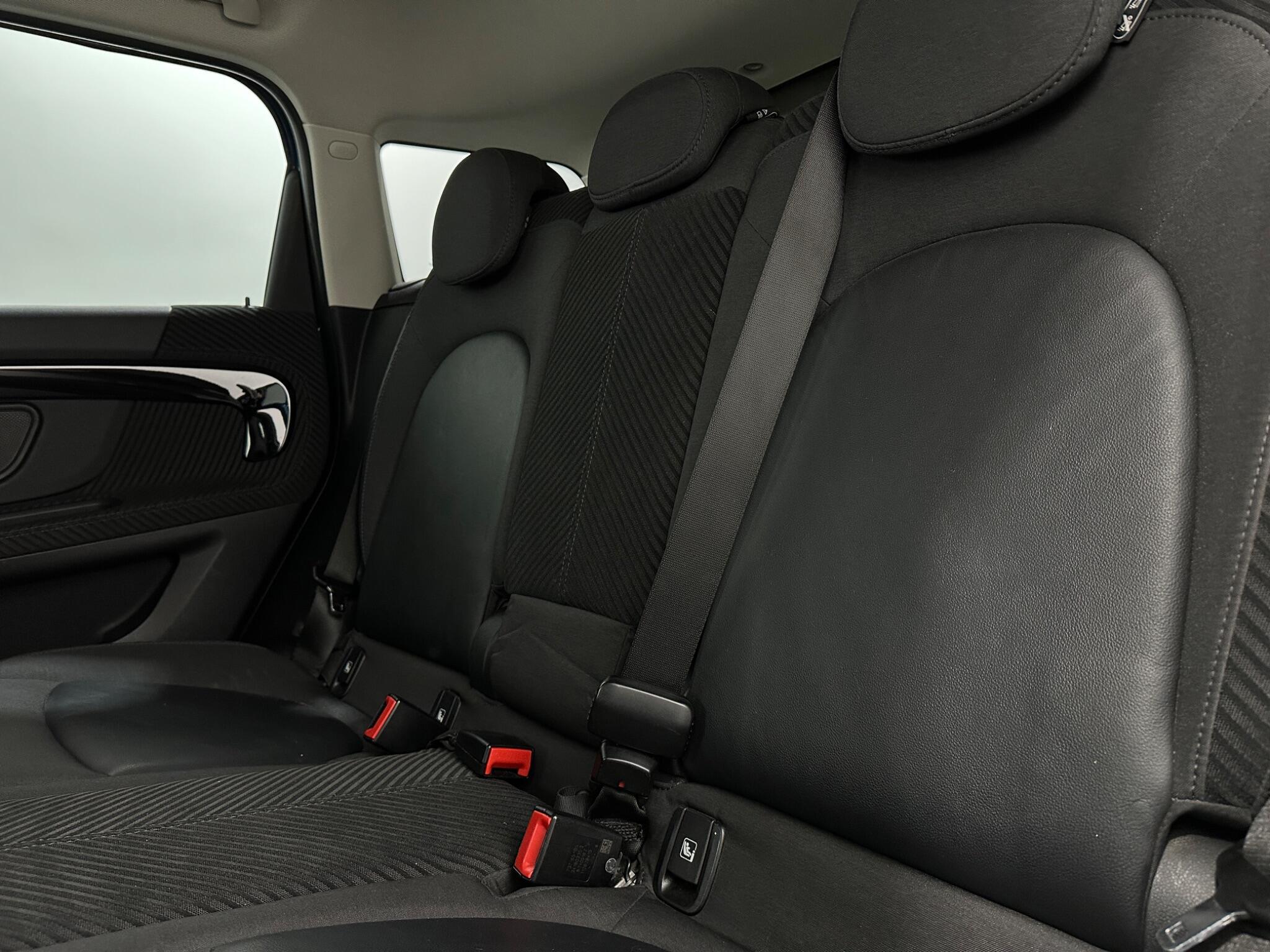 Mini Countryman view 40