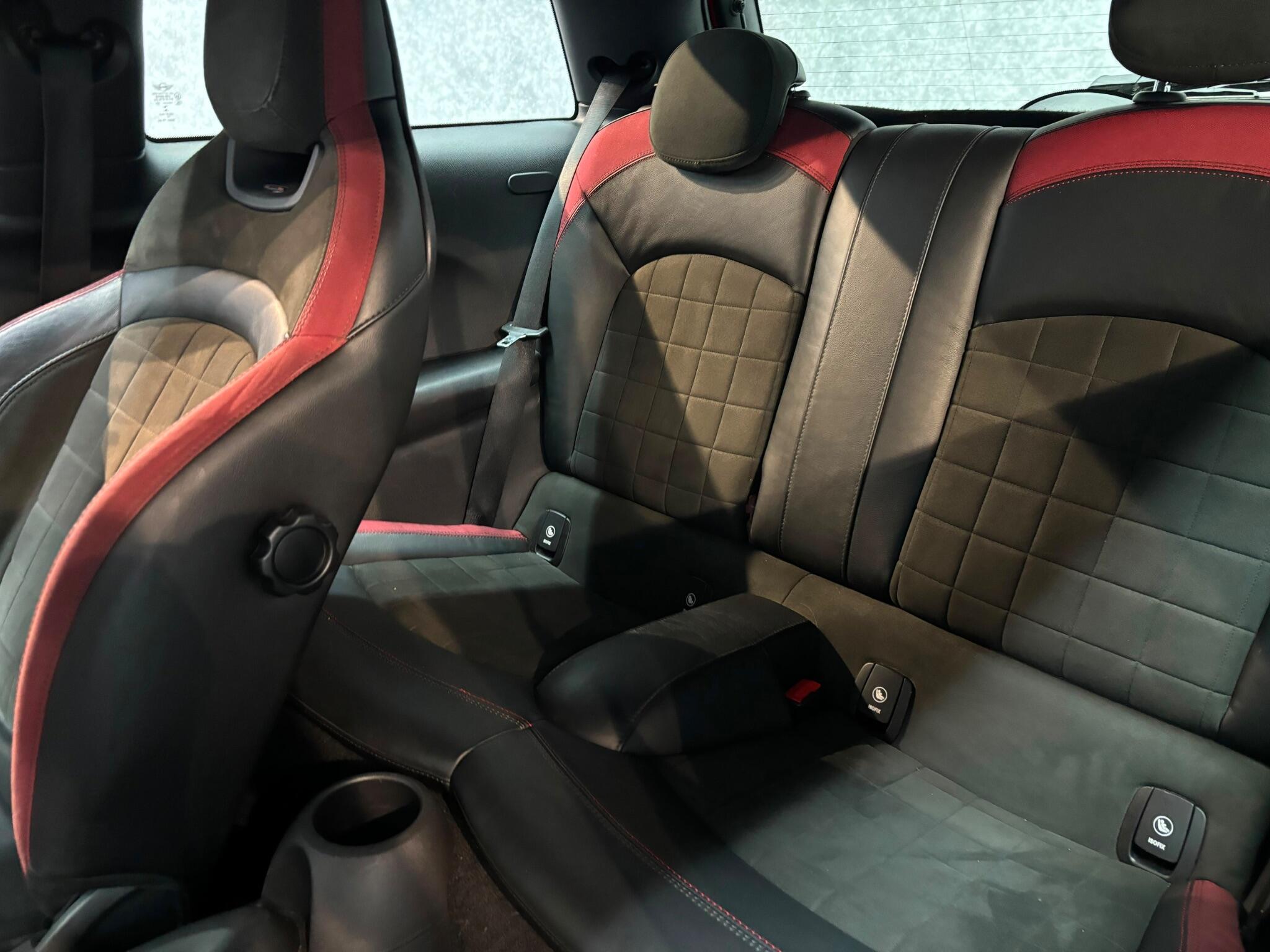 Mini Cooper view 5