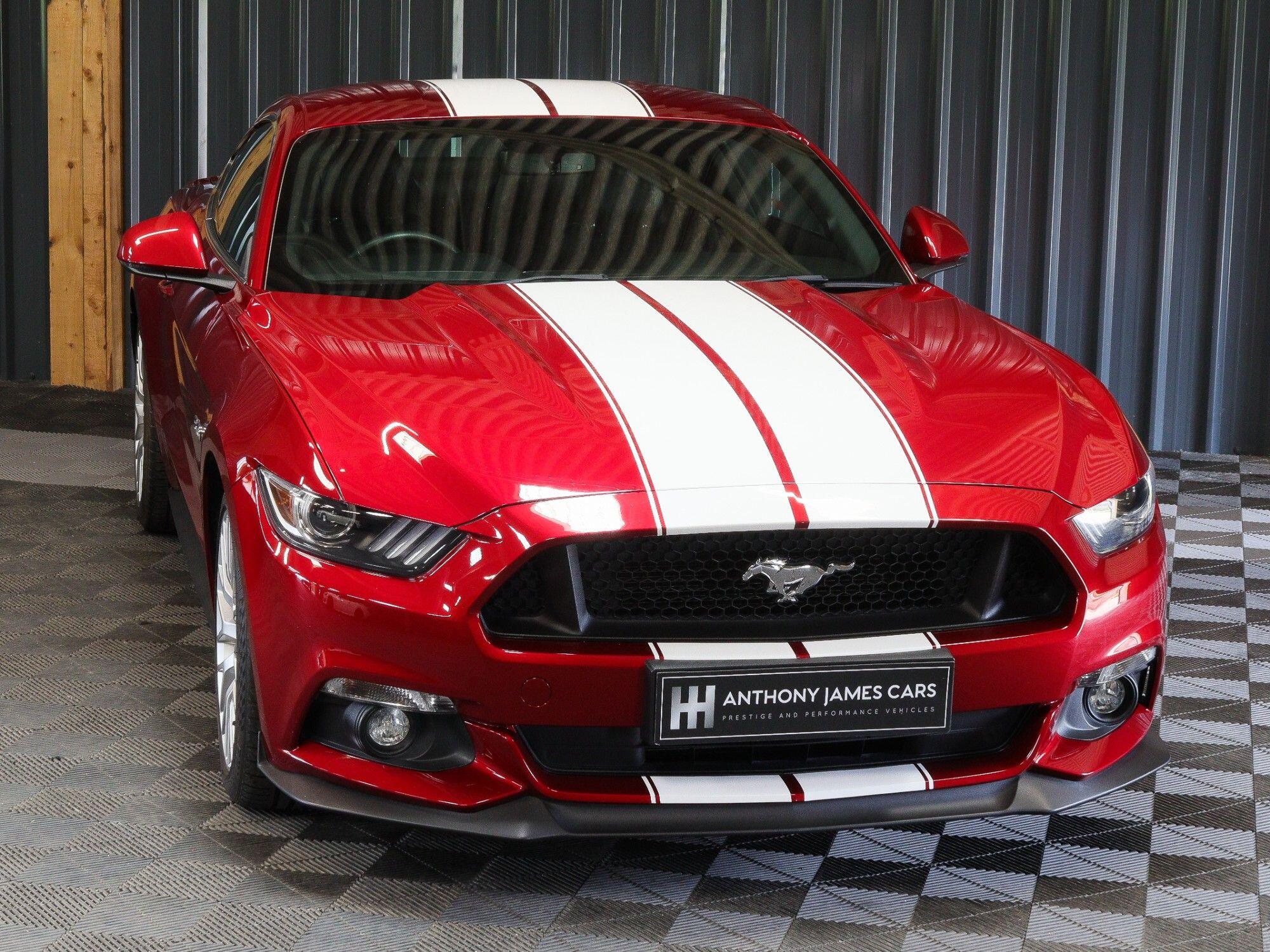 Ford Mustang view 50