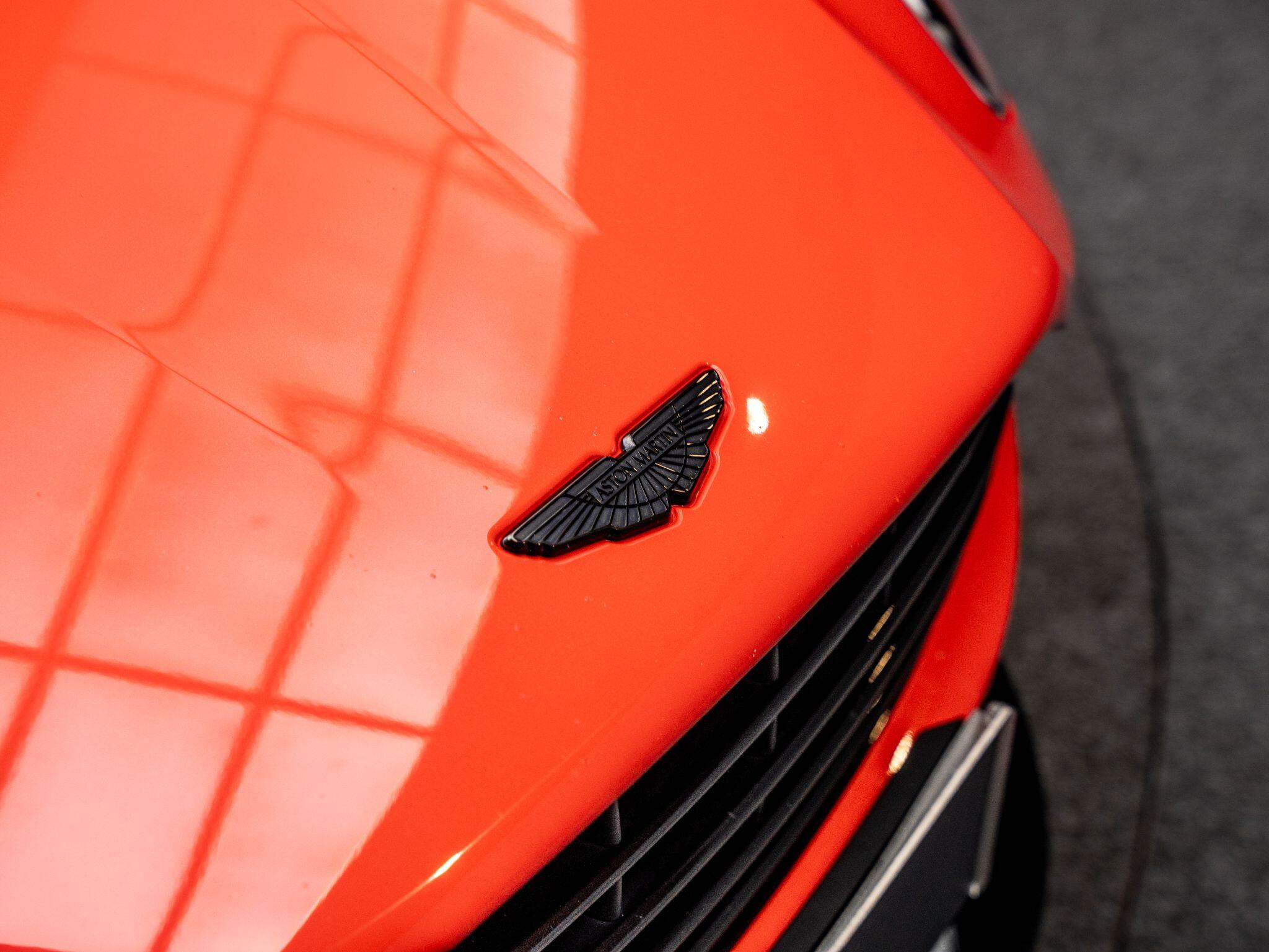 Aston Martin DB11 view 27
