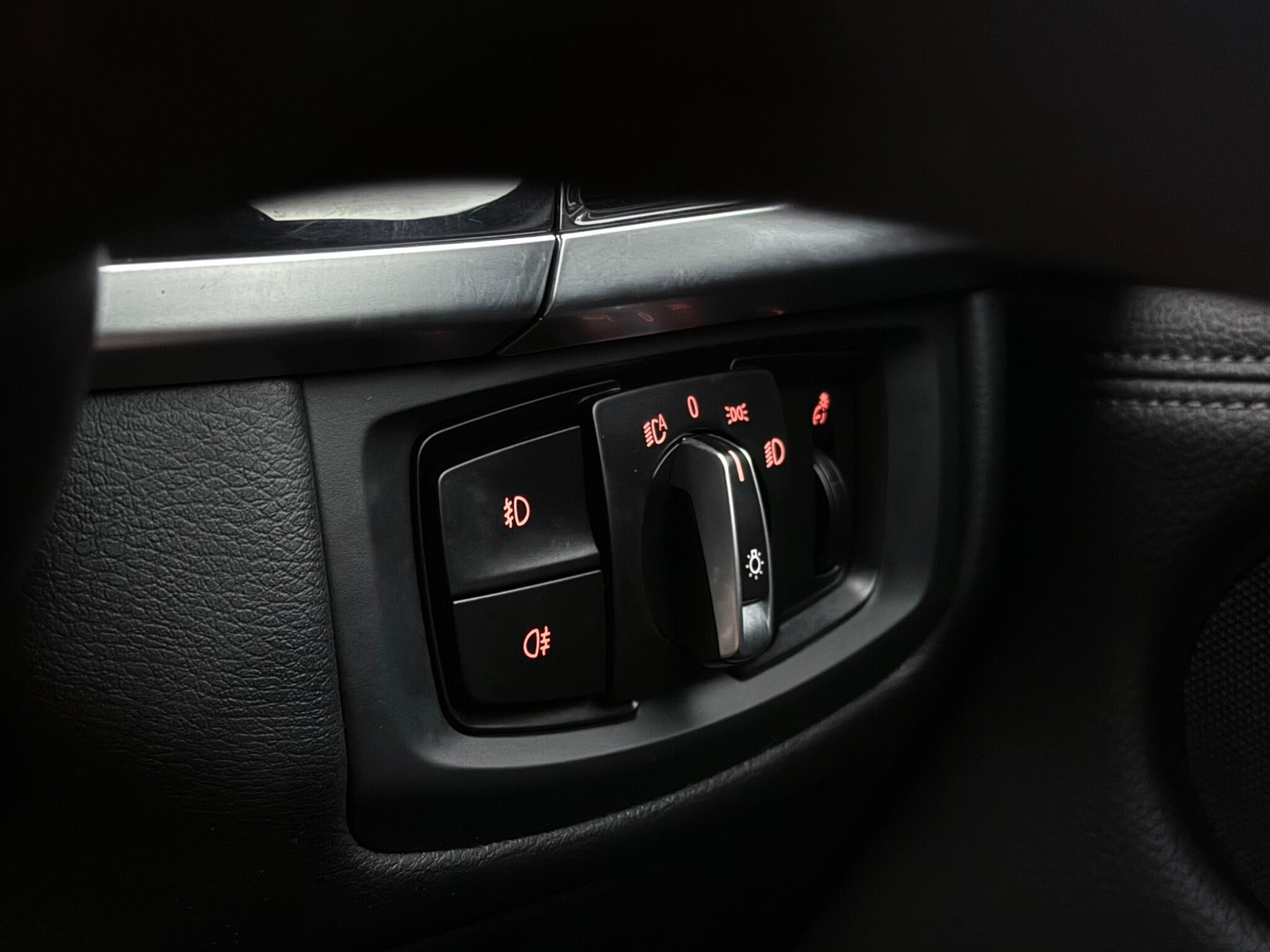 BMW X5 view 22