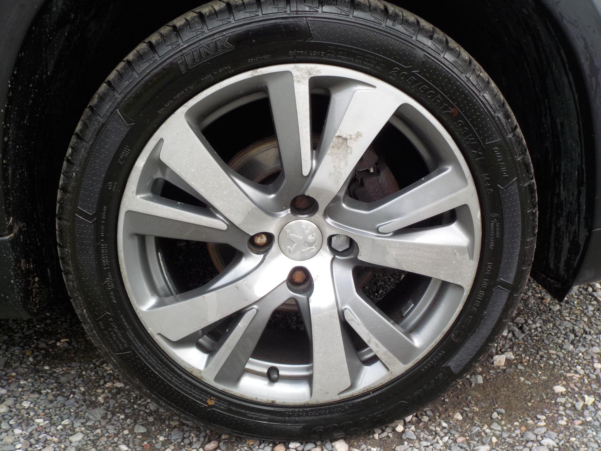 Peugeot 2008 1.6 BlueHDi Allure Euro 6 5dr