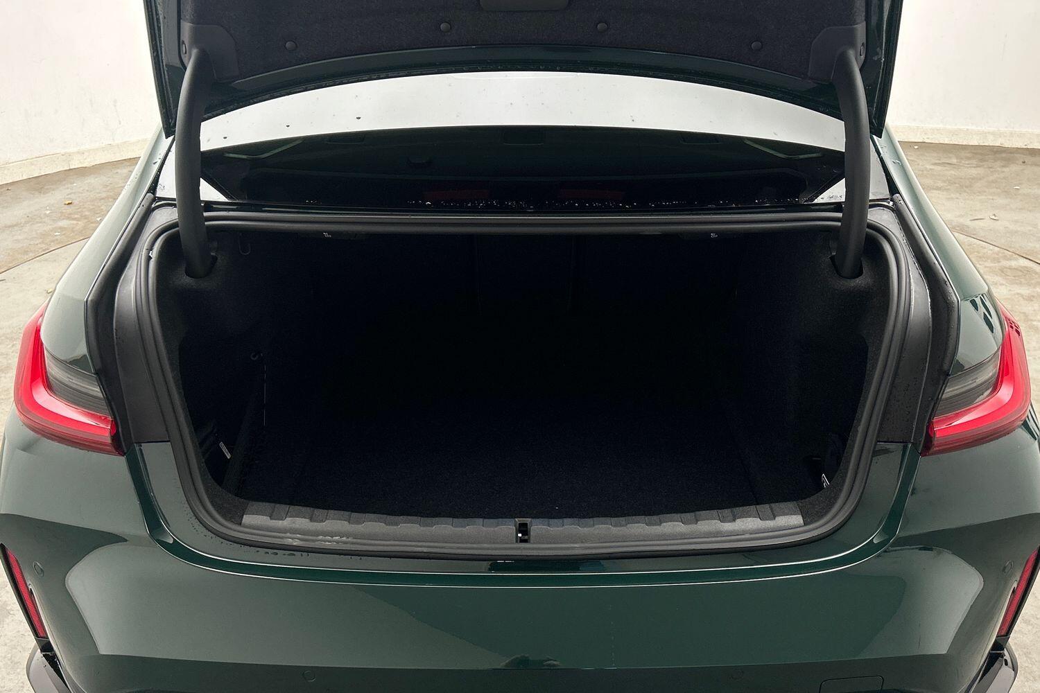 BMW M3 view 14