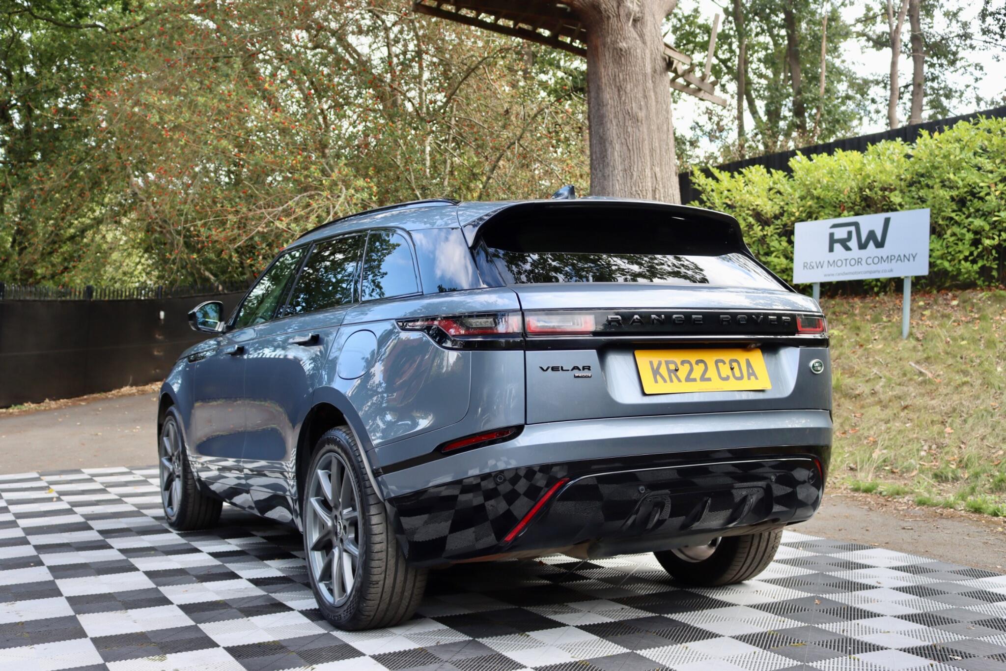Land Rover Range Rover Velar view 23