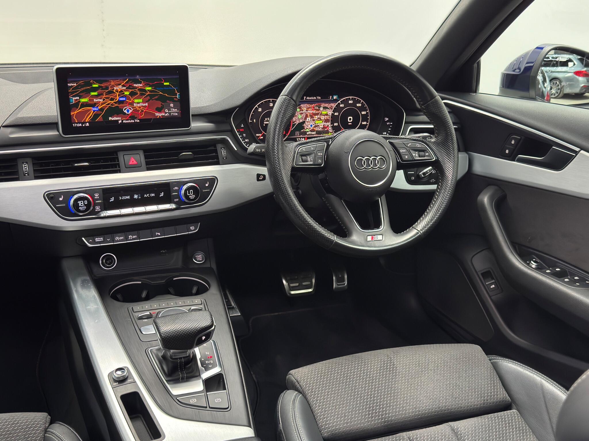Audi A4 view 46
