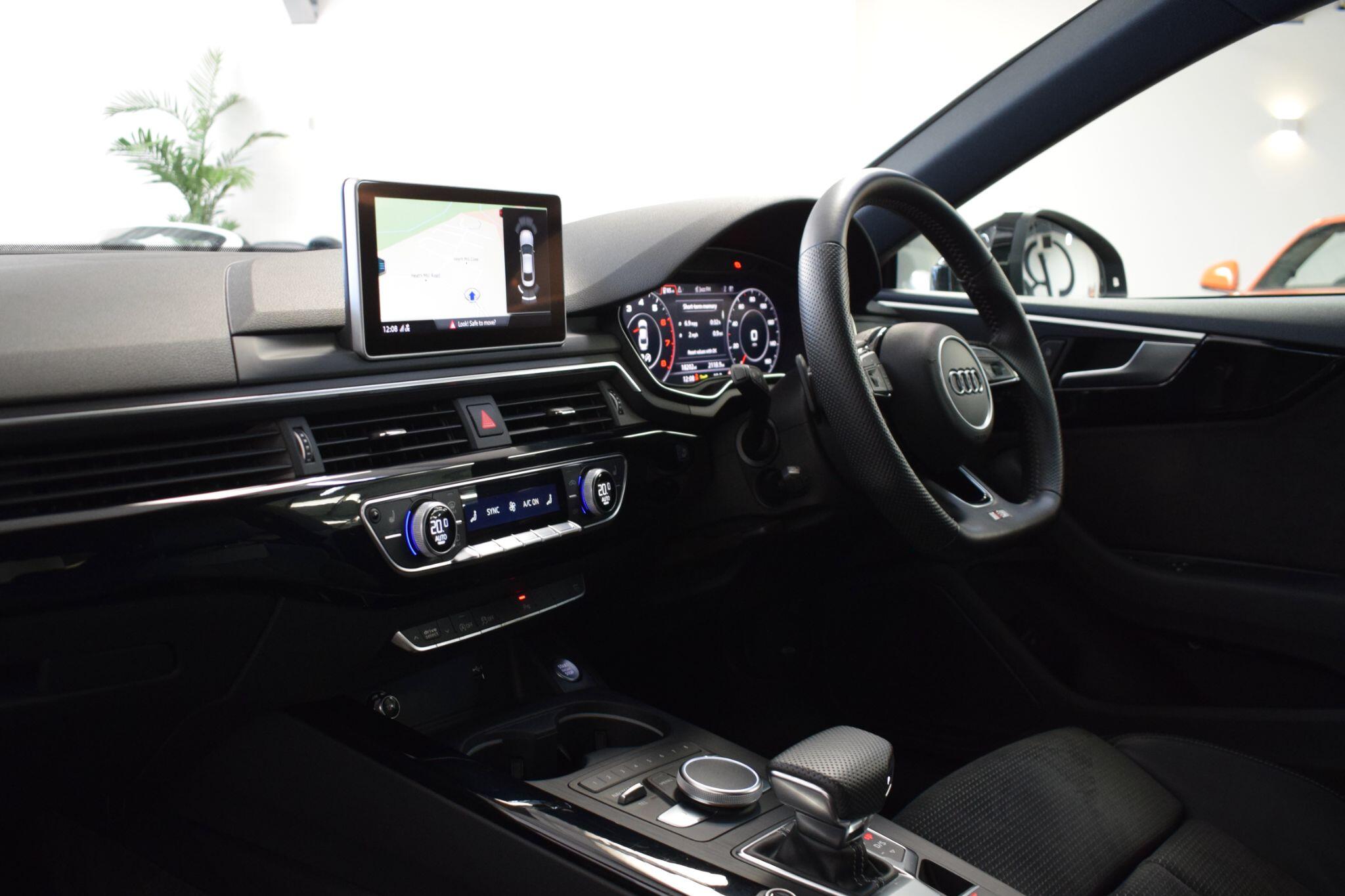 Audi A5 view 10
