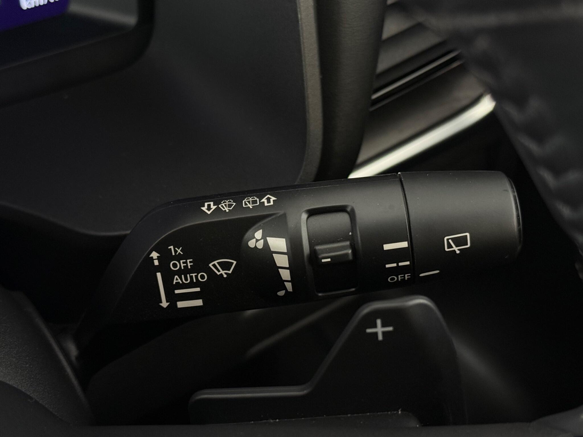 Nissan X-Trail view 17