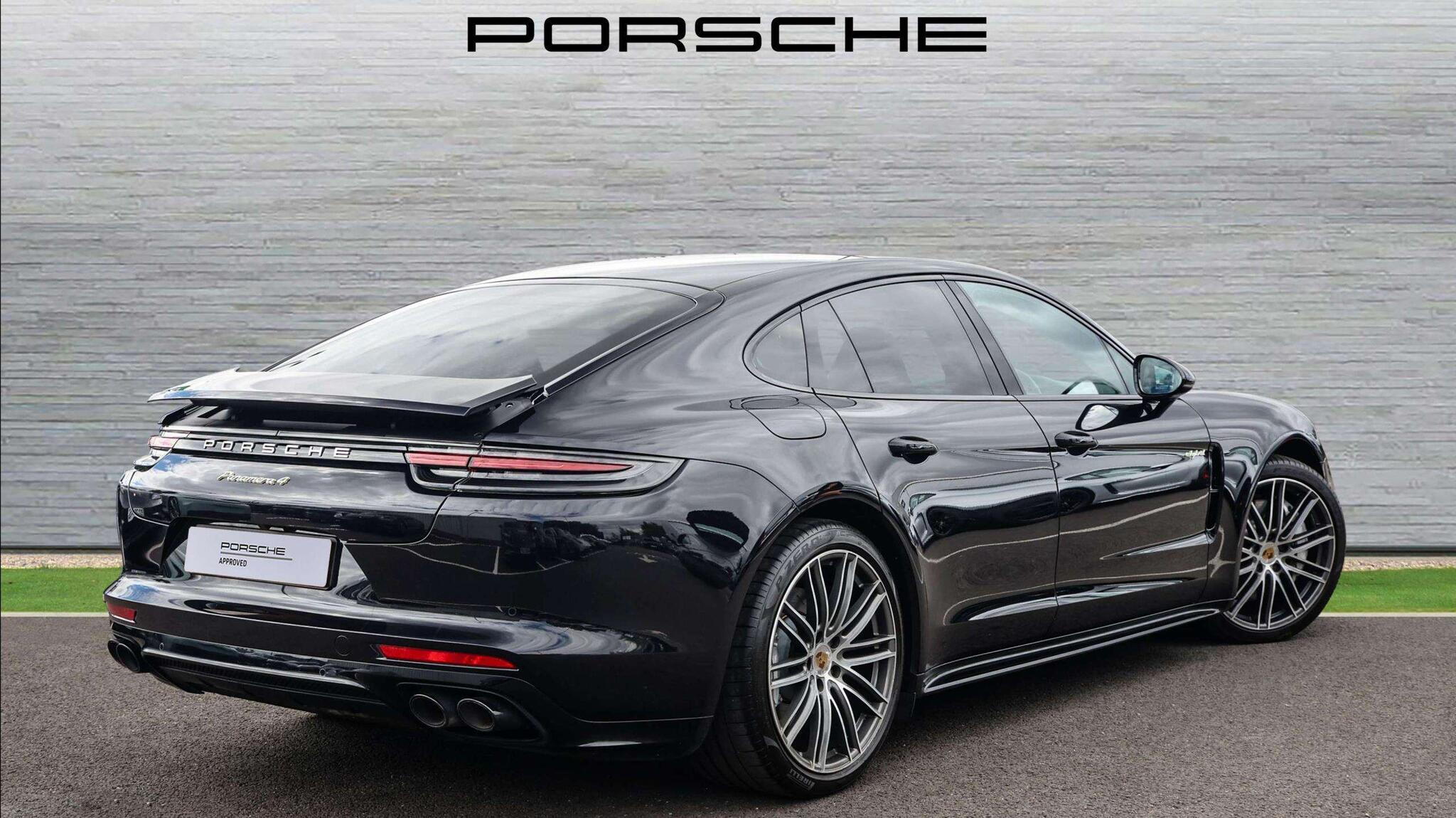 Porsche Panamera view 3
