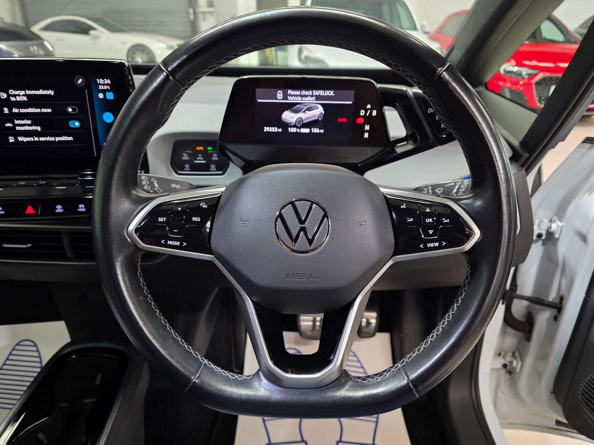 Volkswagen Id.3 view 15