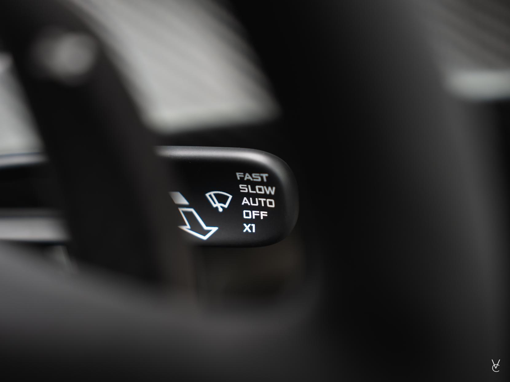 McLaren Senna view 21