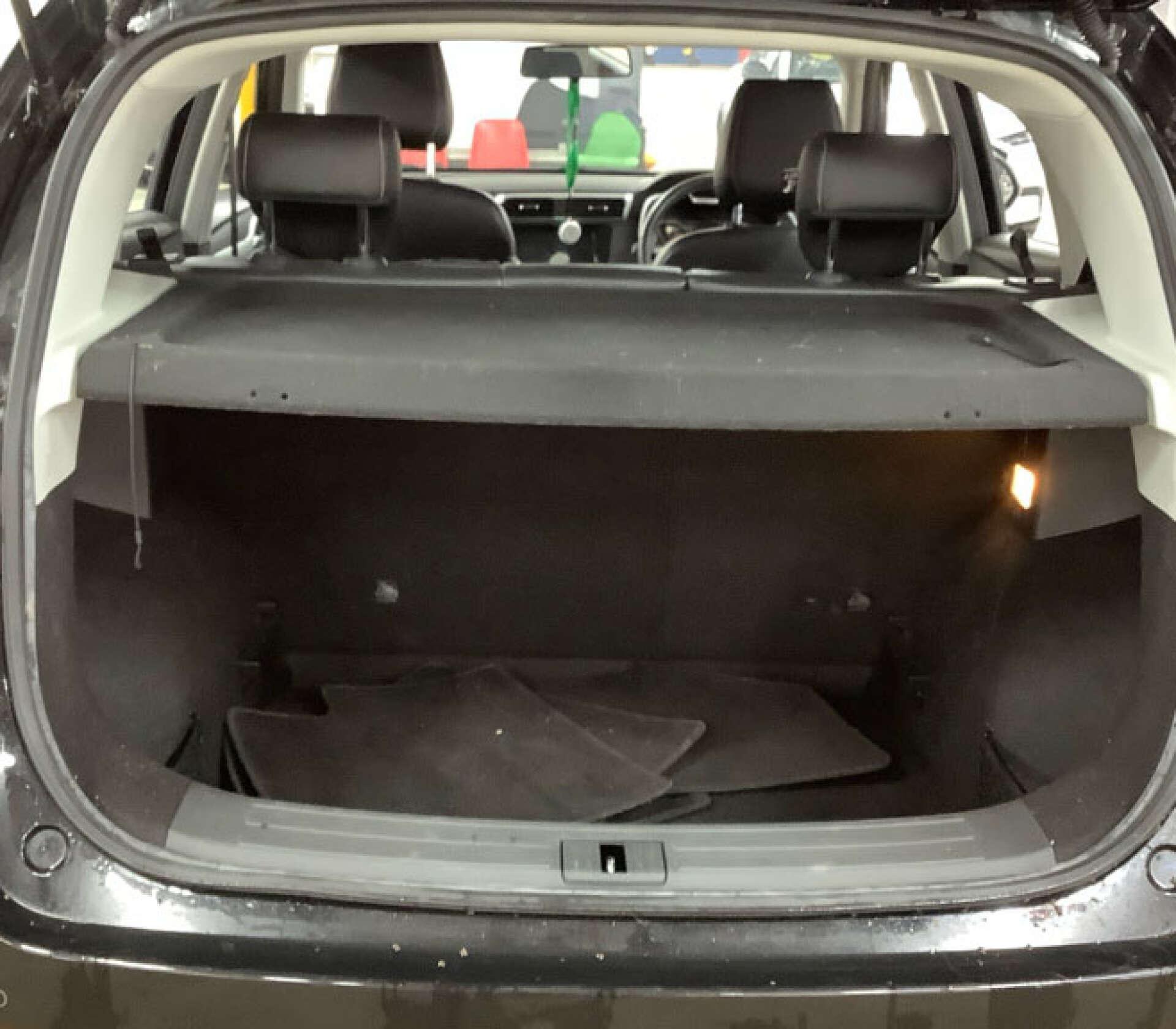MG ZS view 6