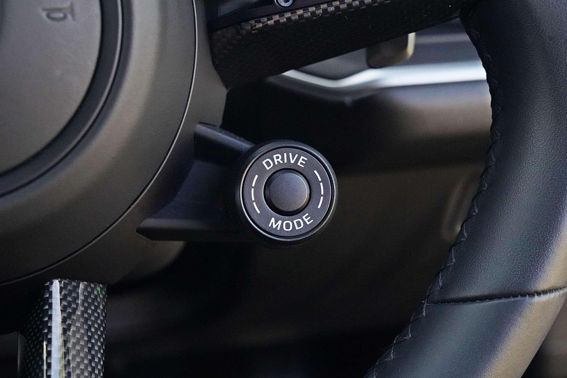 Porsche Cayenne view 33