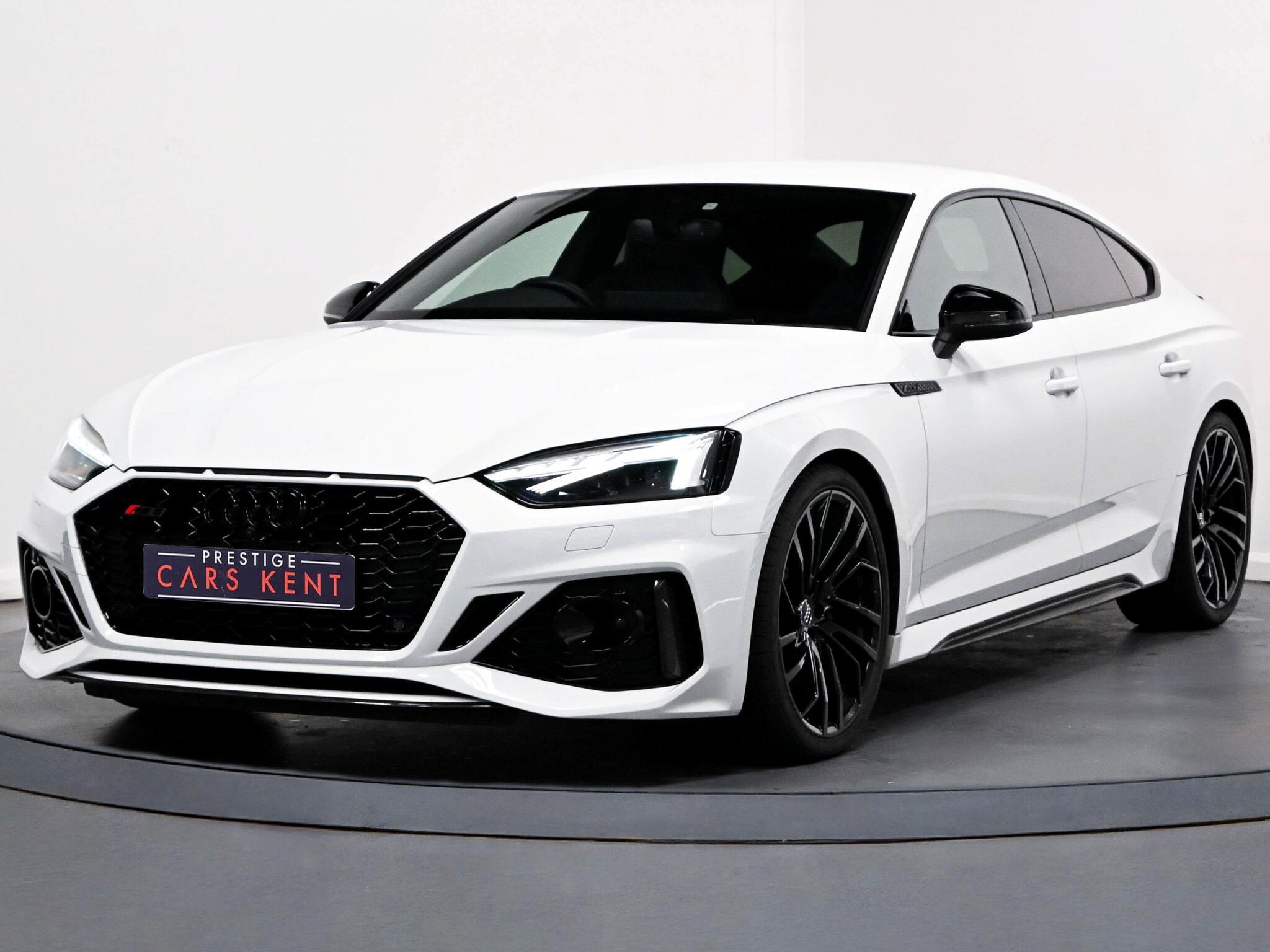 Audi RS5 view 6