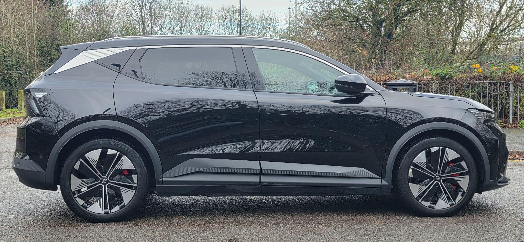 2025 Renault Scenic E-Tech long range 87kWh techno Auto 5dr (22kW Charger) • 186 miles image 10