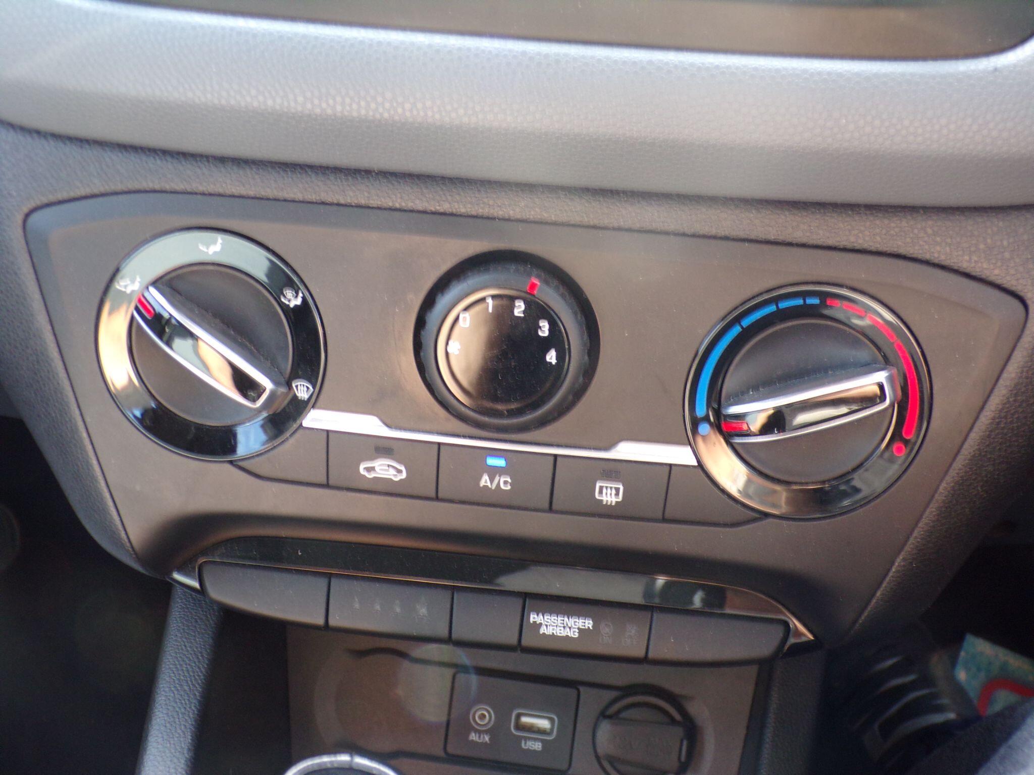 Hyundai I20 view 20