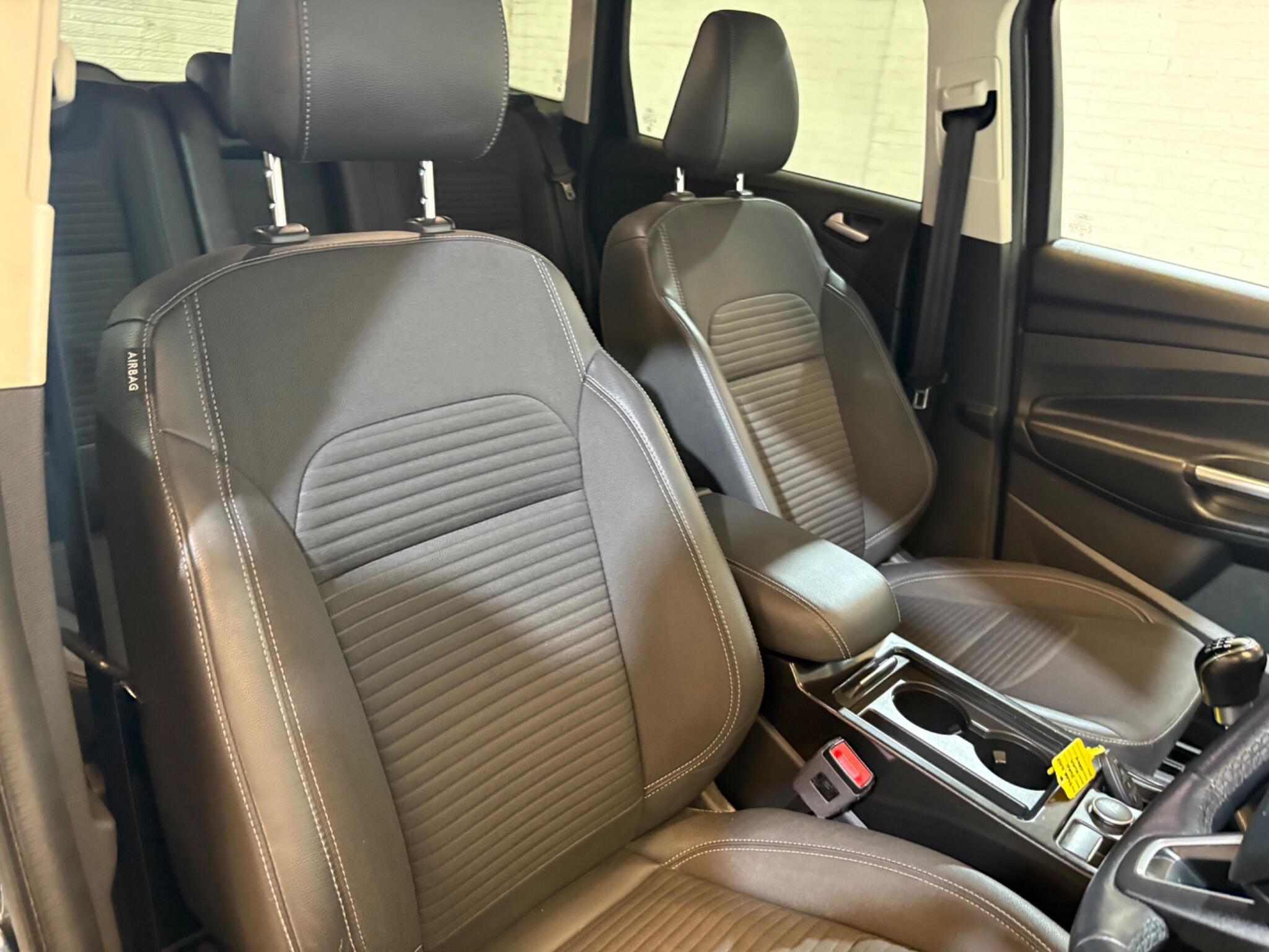 Ford Kuga view 22