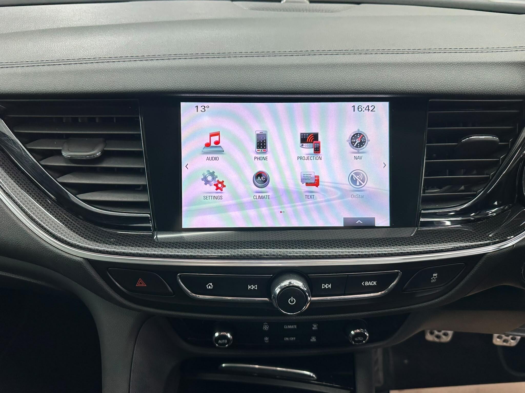 Vauxhall Insignia view 37