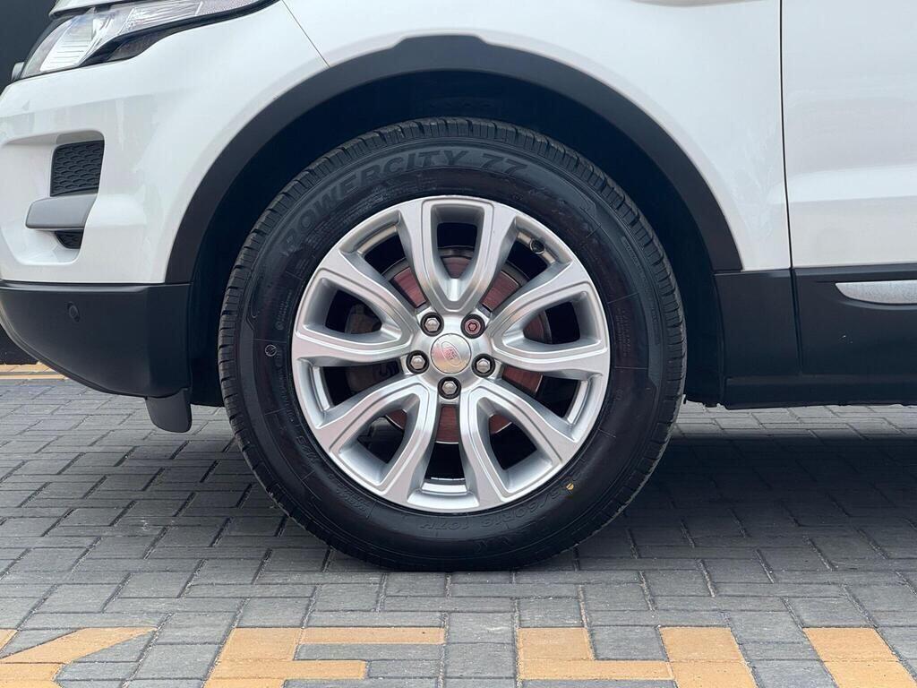 Land Rover Range Rover Evoque view 11