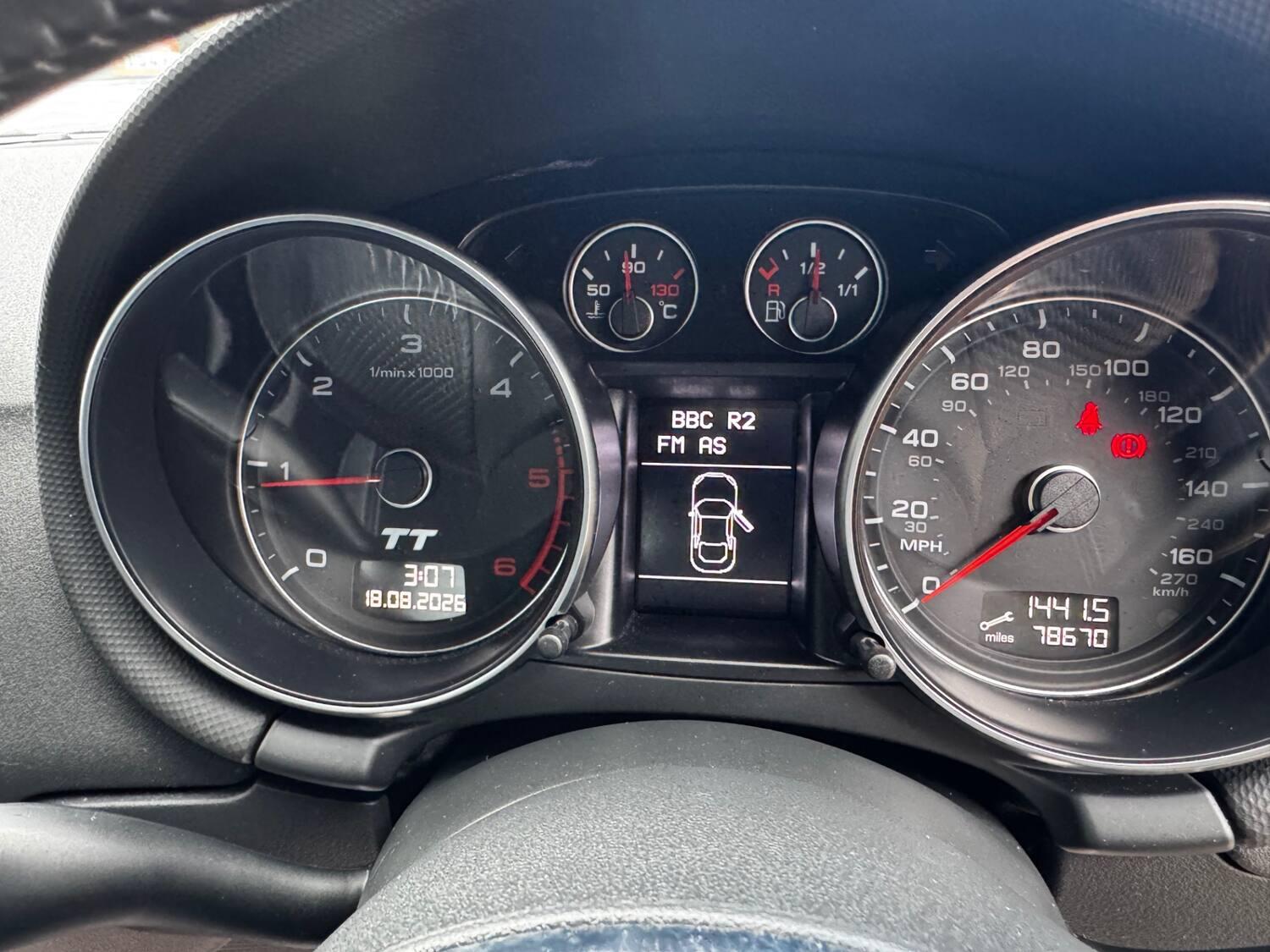 Audi TT view 17