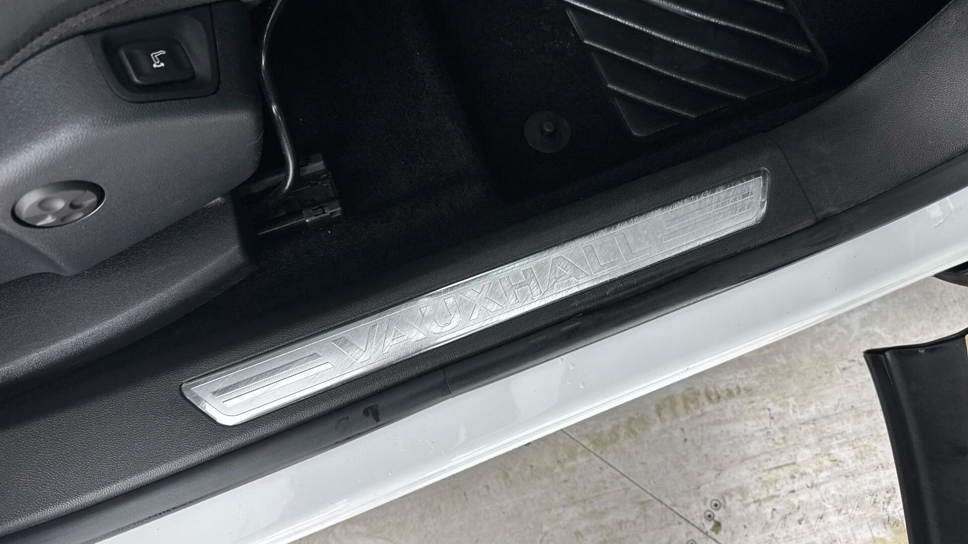 Vauxhall Grandland X view 17