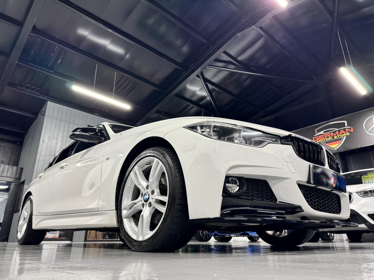 BMW 3 Series view 9