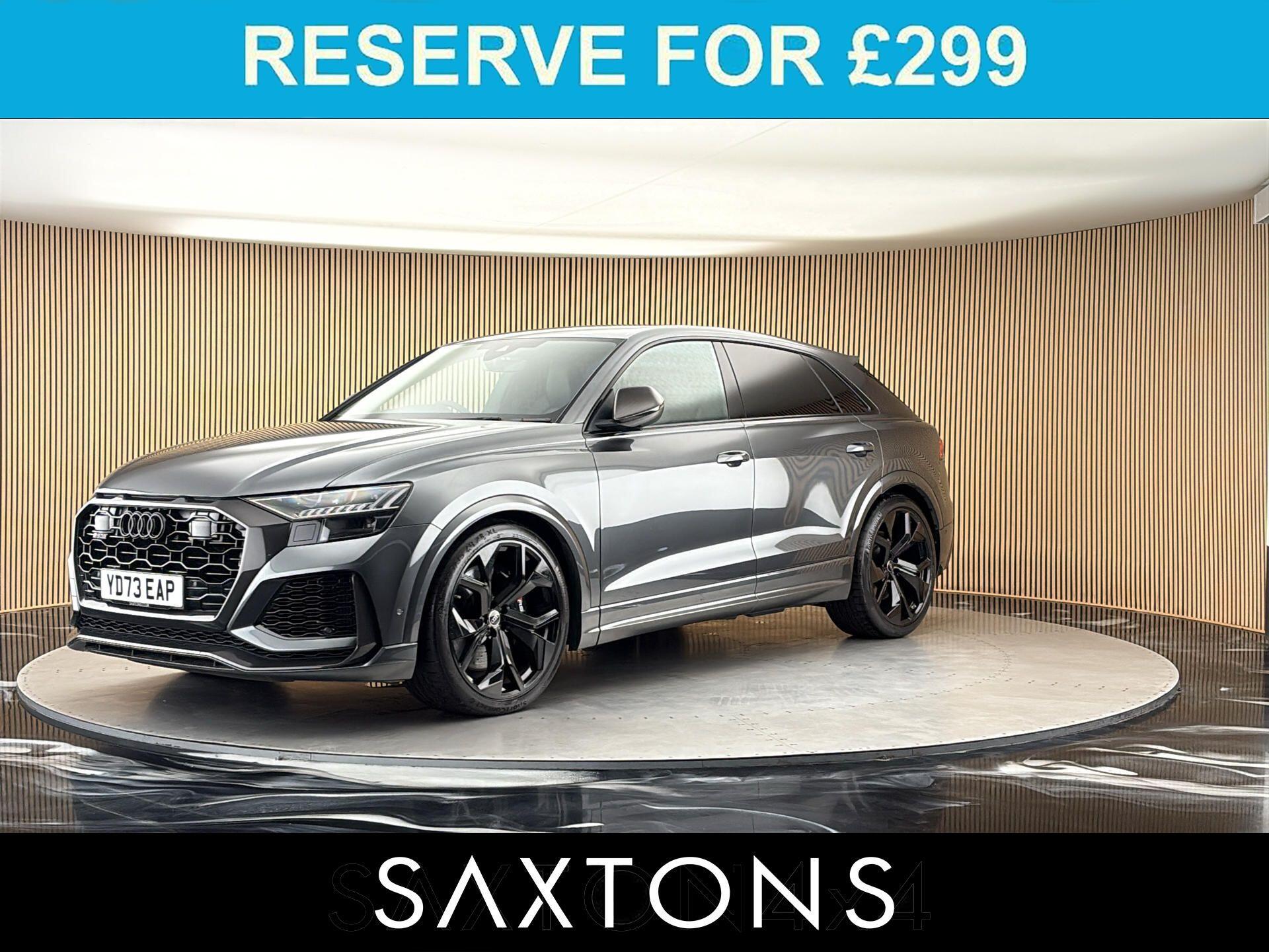 Audi RS Q8 view 27