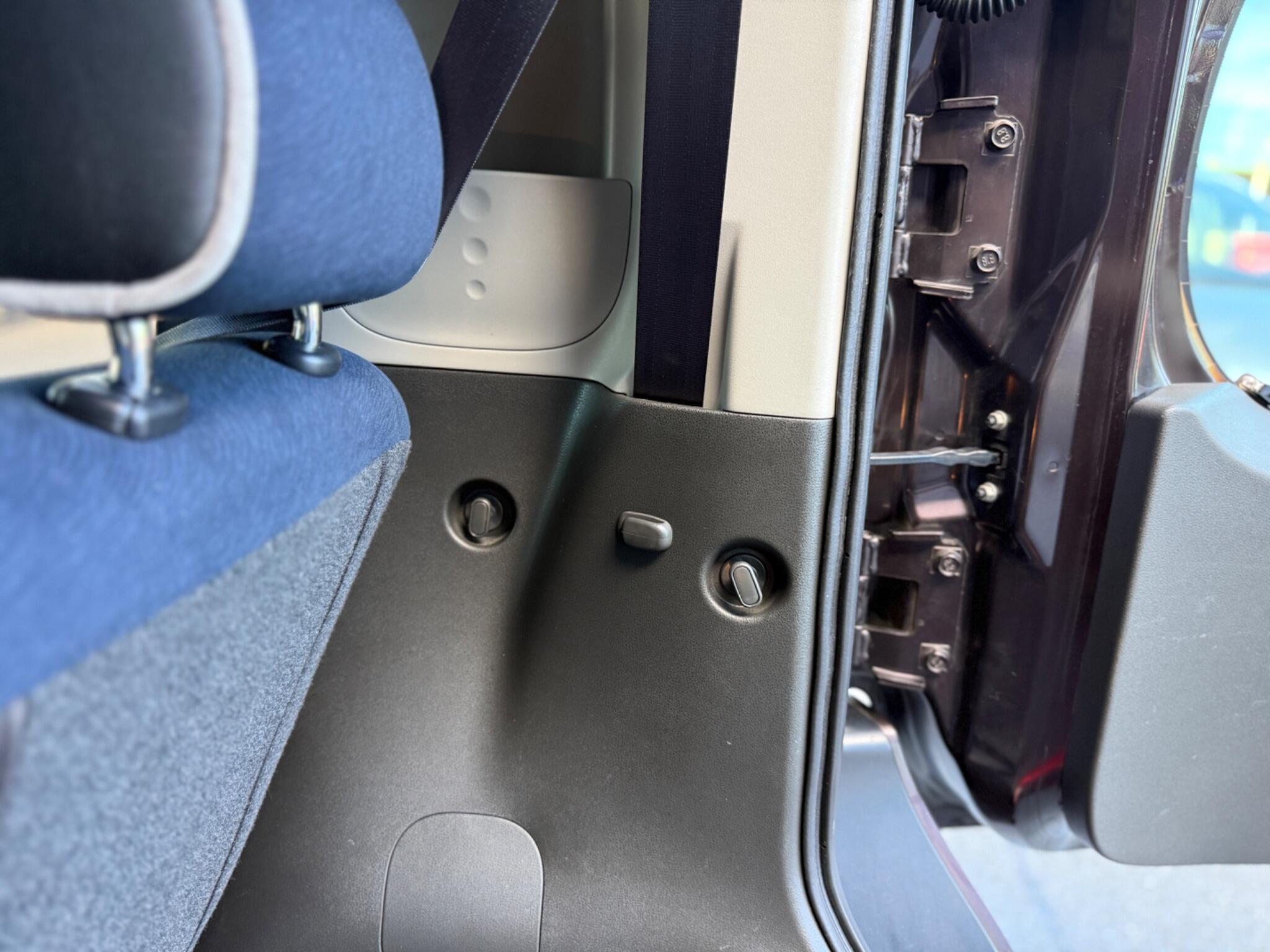 Nissan Cube view 68