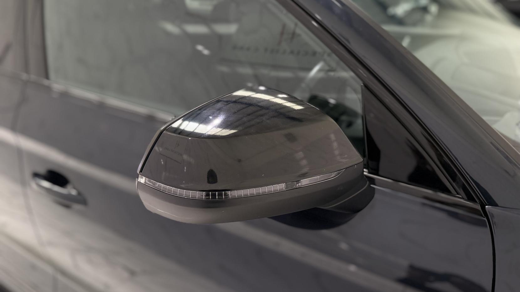 Audi SQ5 view 48