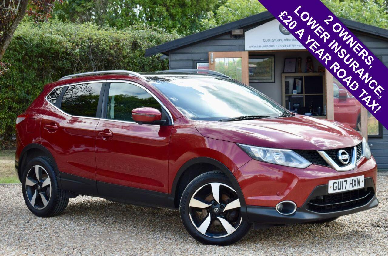 2017 Nissan Qashqai in Red for sale