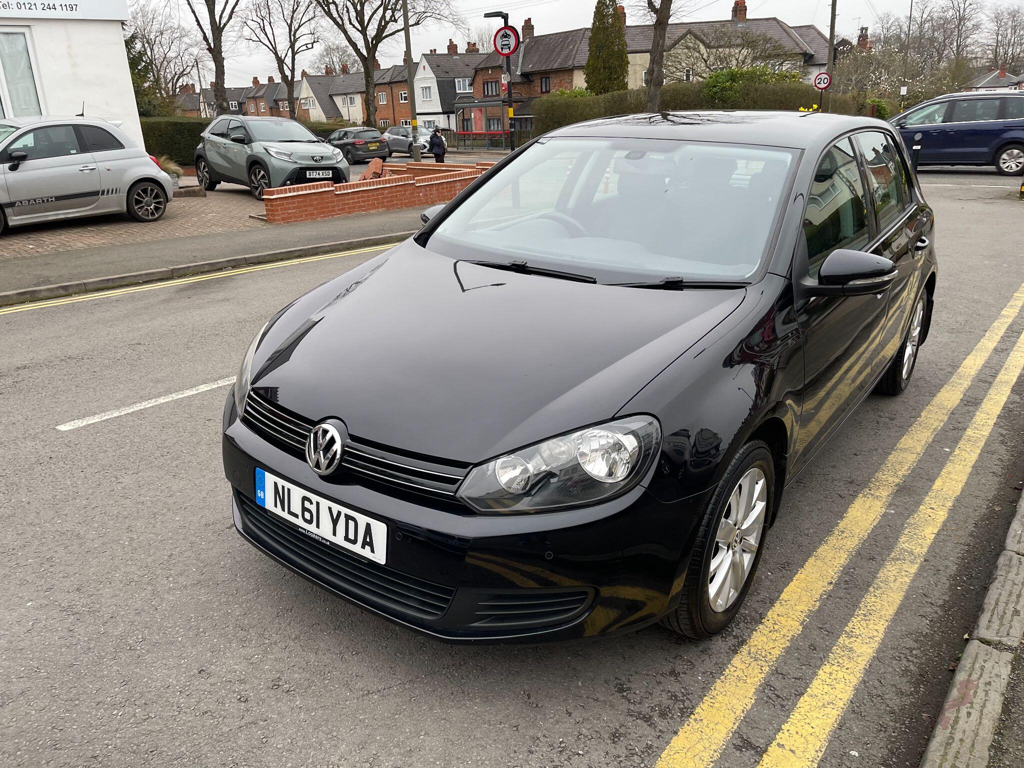 Volkswagen Golf view 17