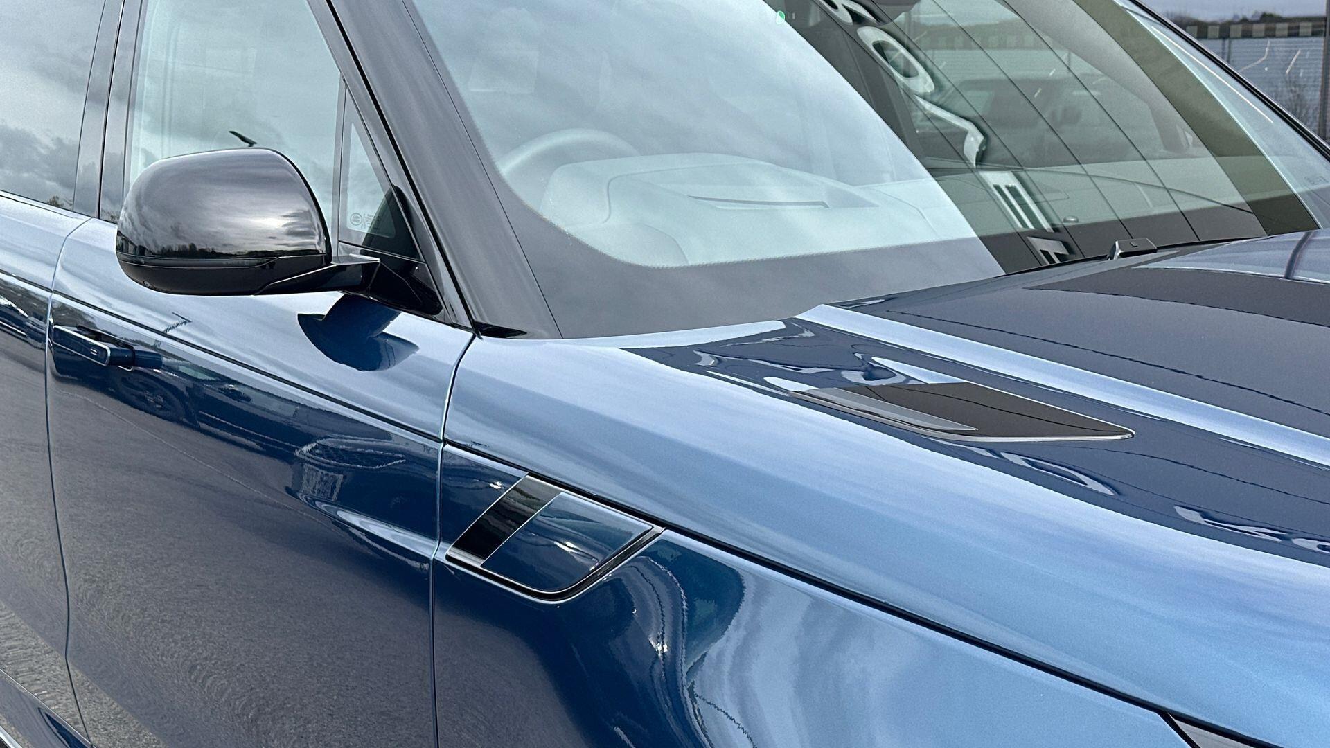 Land Rover Range Rover Sport view 20