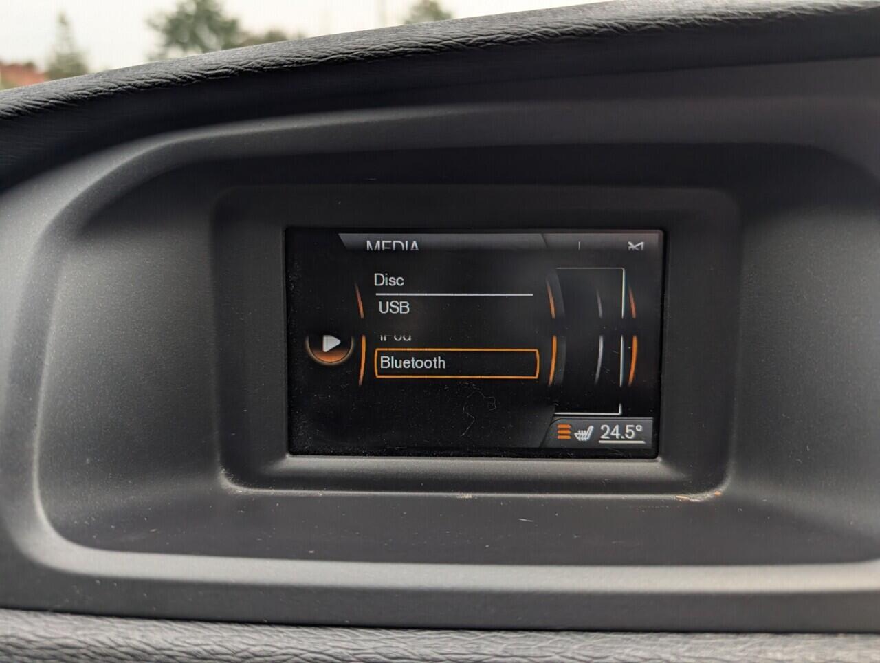 Volvo V40 view 33
