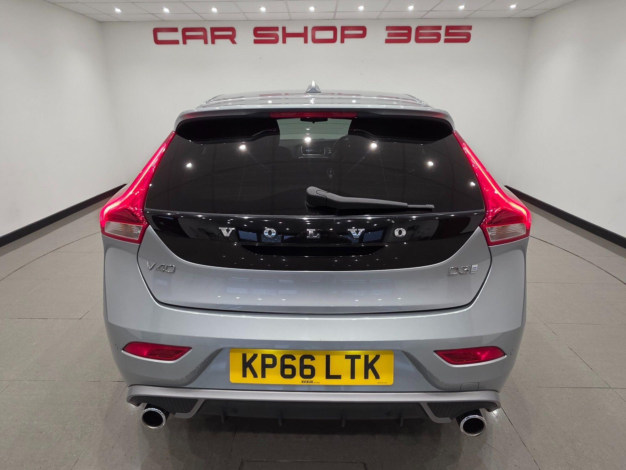 Volvo V40 view 50