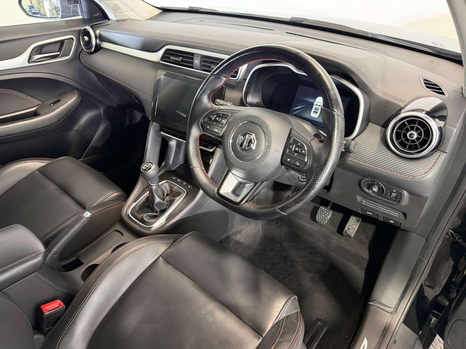 MG ZS view 15