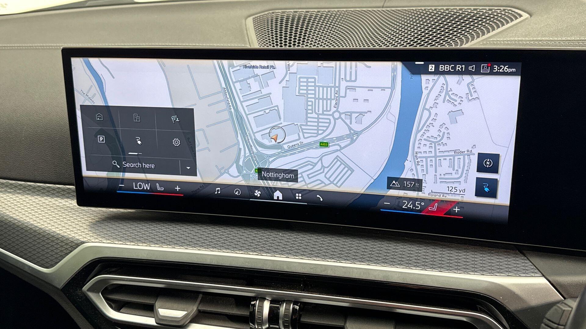 BMW i4 view 25