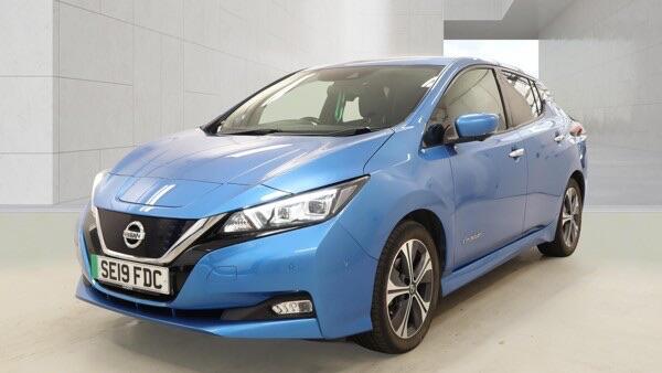 Nissan Leaf main image