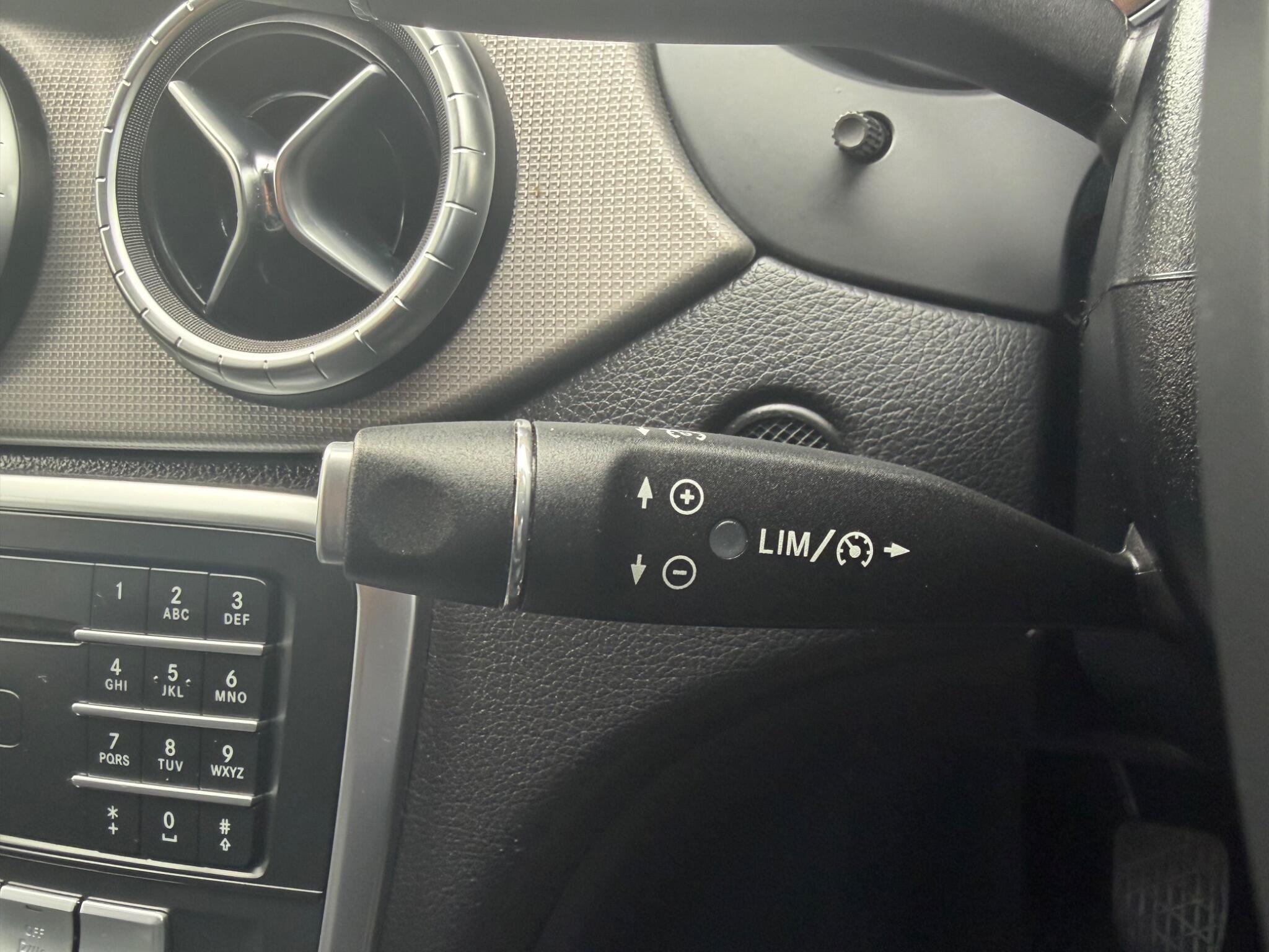 Mercedes-Benz Cla view 46