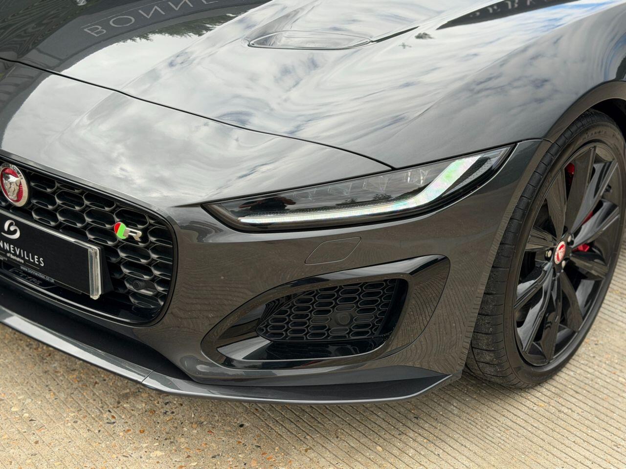 Jaguar F-Type view 19