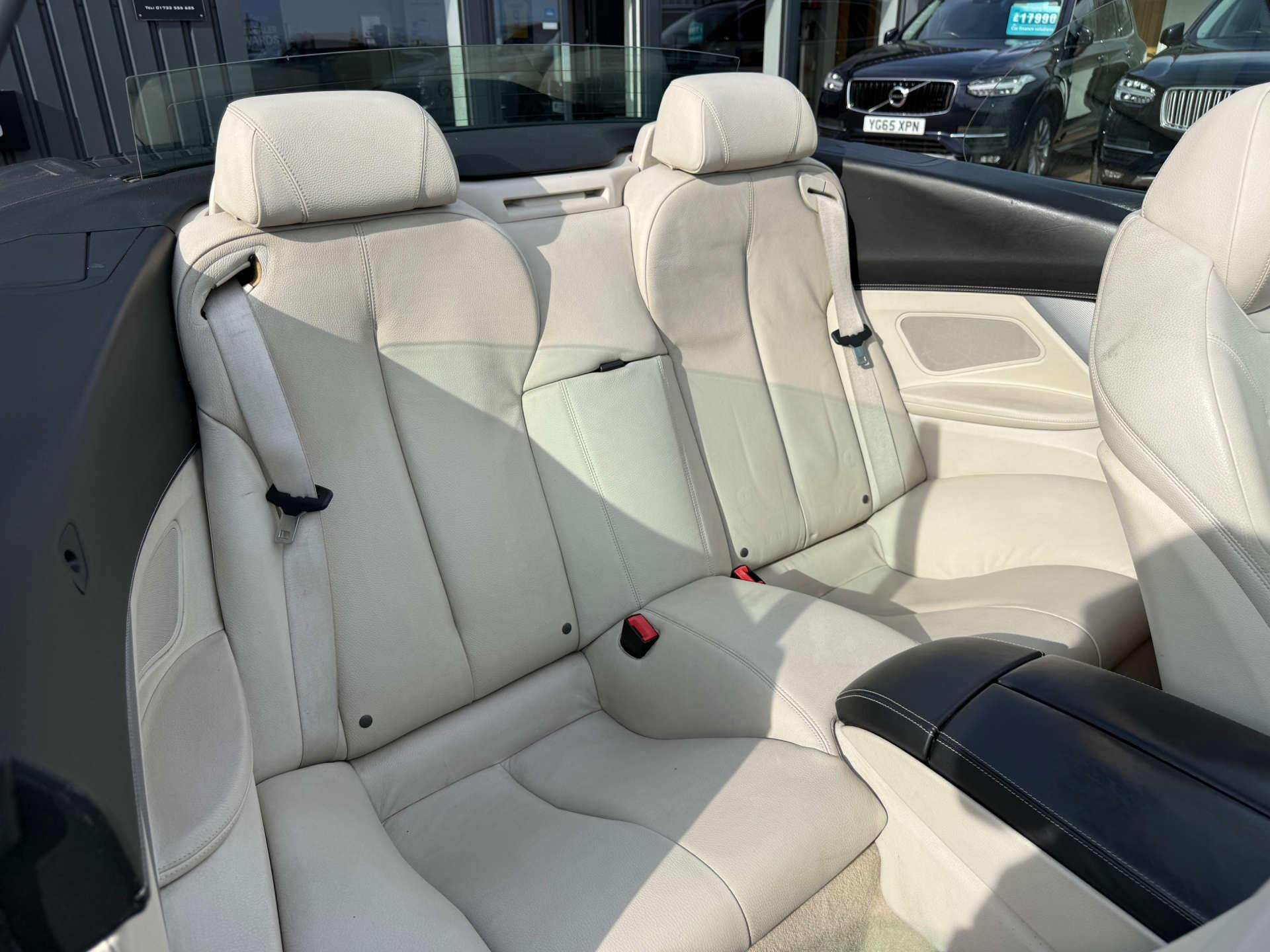 BMW 6 Series view 45