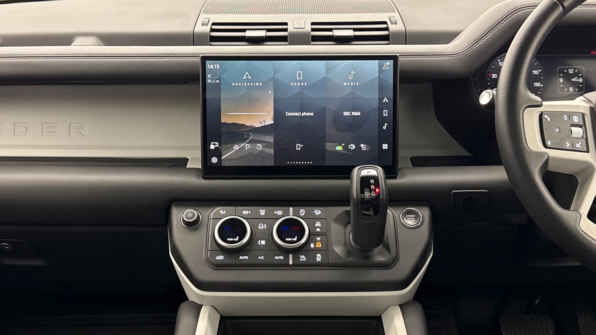 Land Rover Defender view 14
