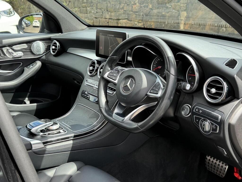 Mercedes-Benz GLC view 13