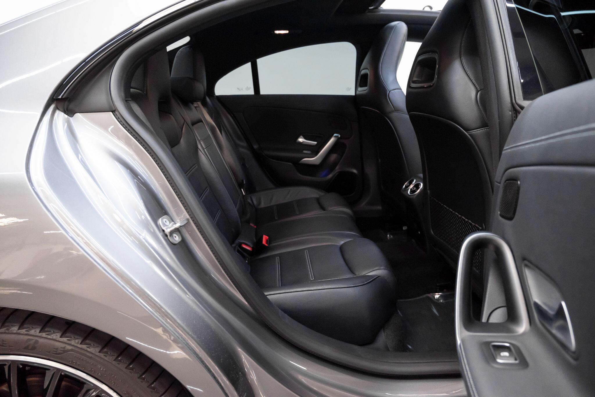Mercedes-Benz CLA view 27