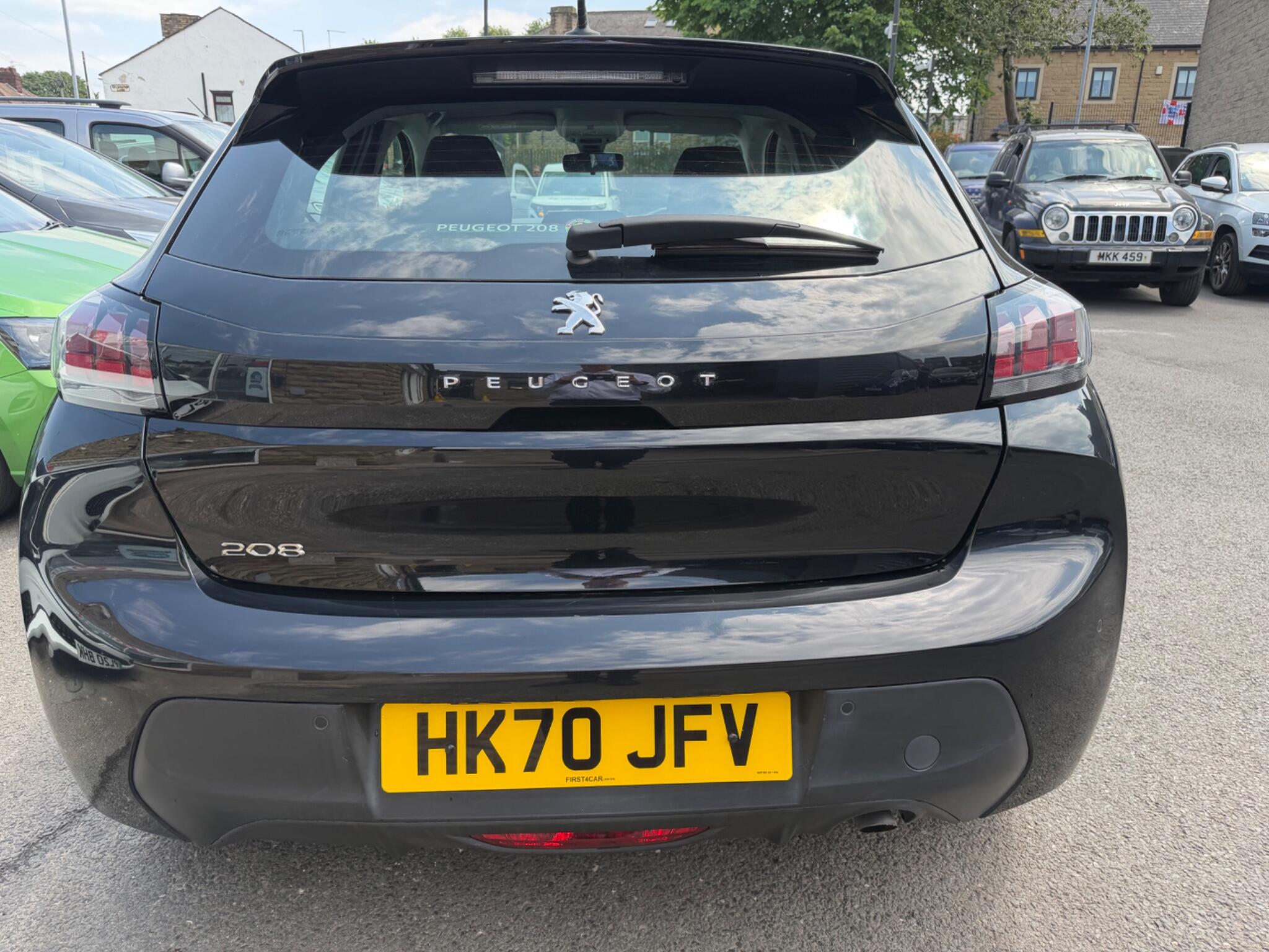 Peugeot 208 view 30