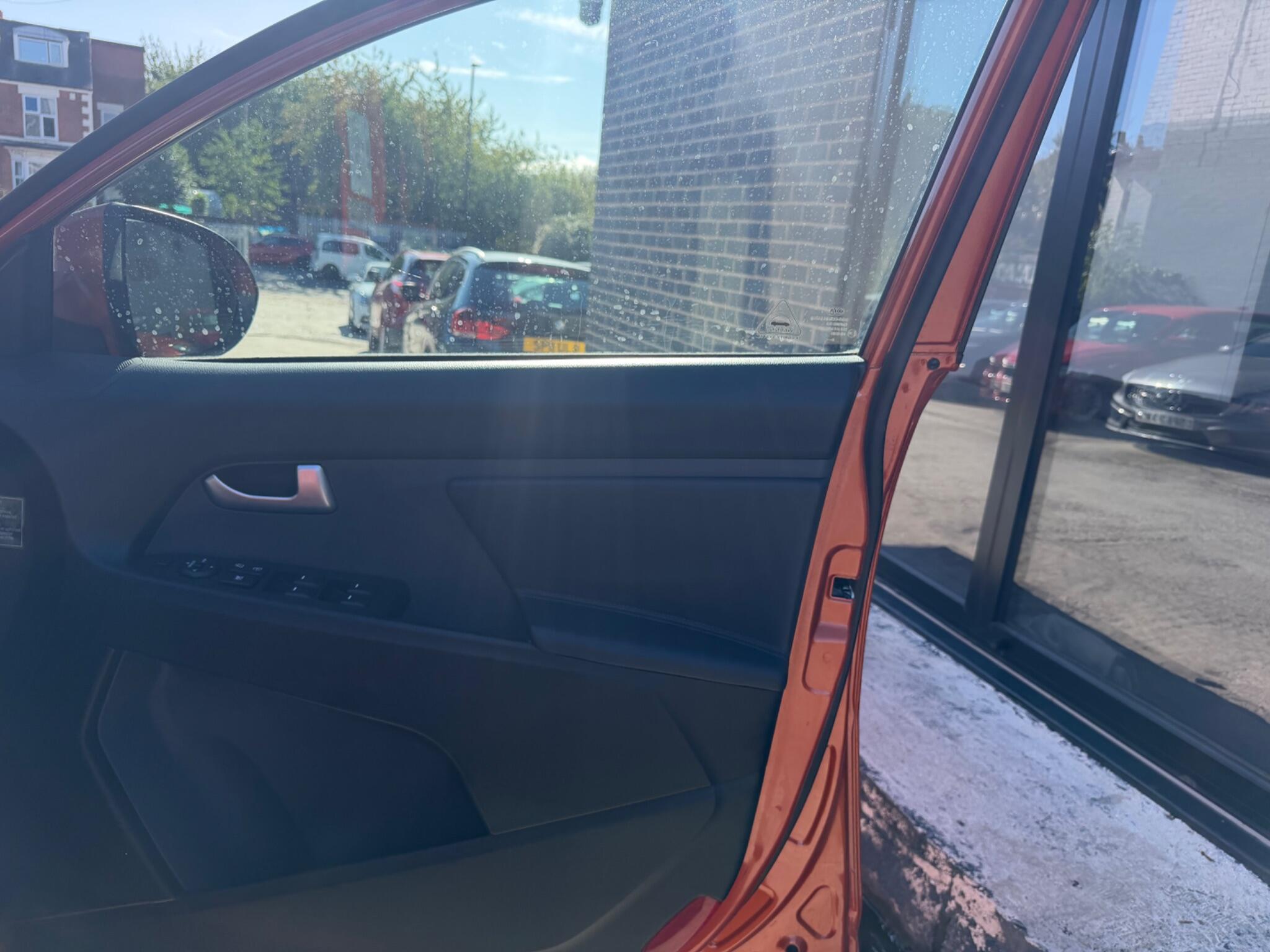 Kia Sportage view 9