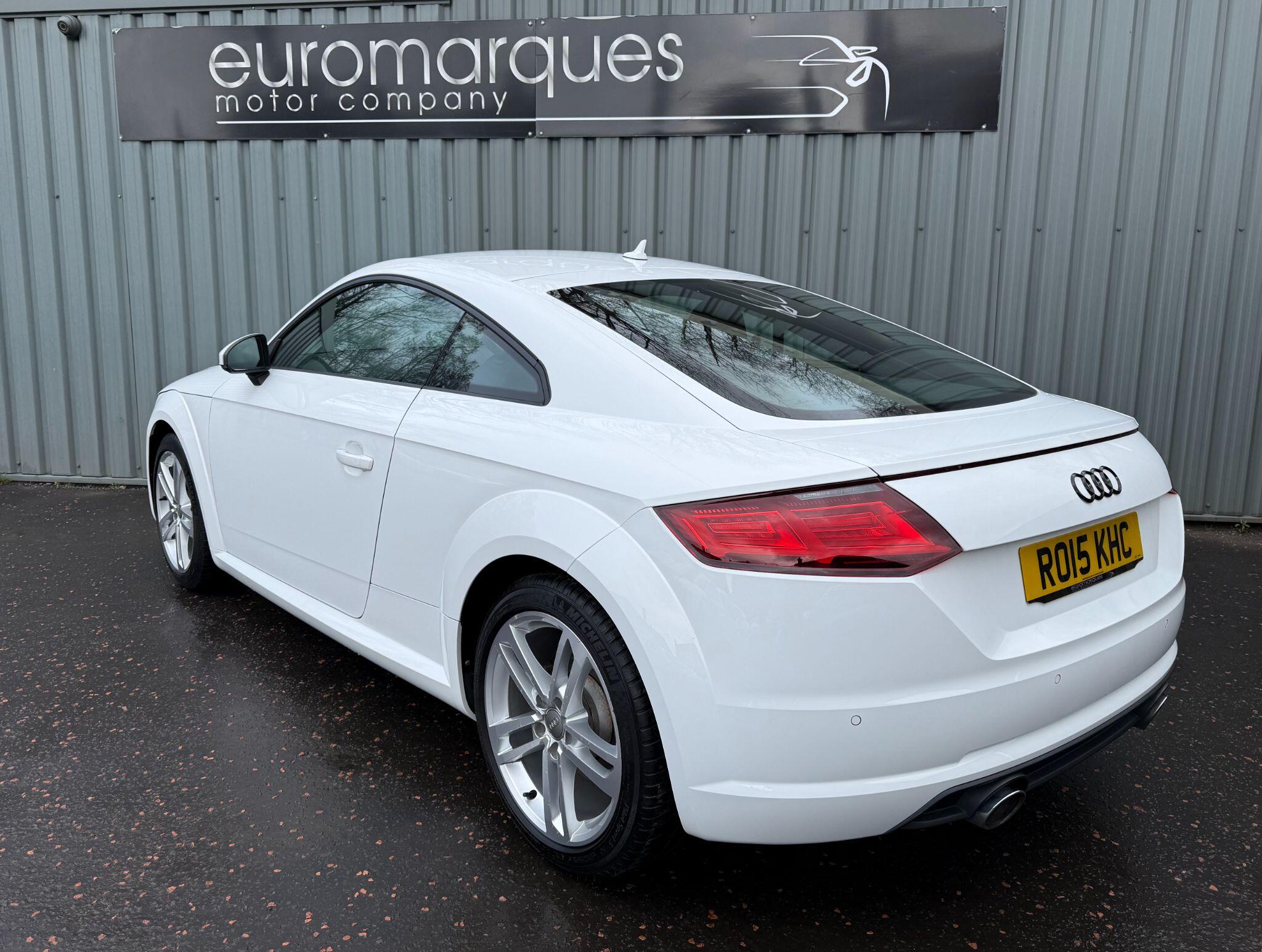 Audi TT view 7
