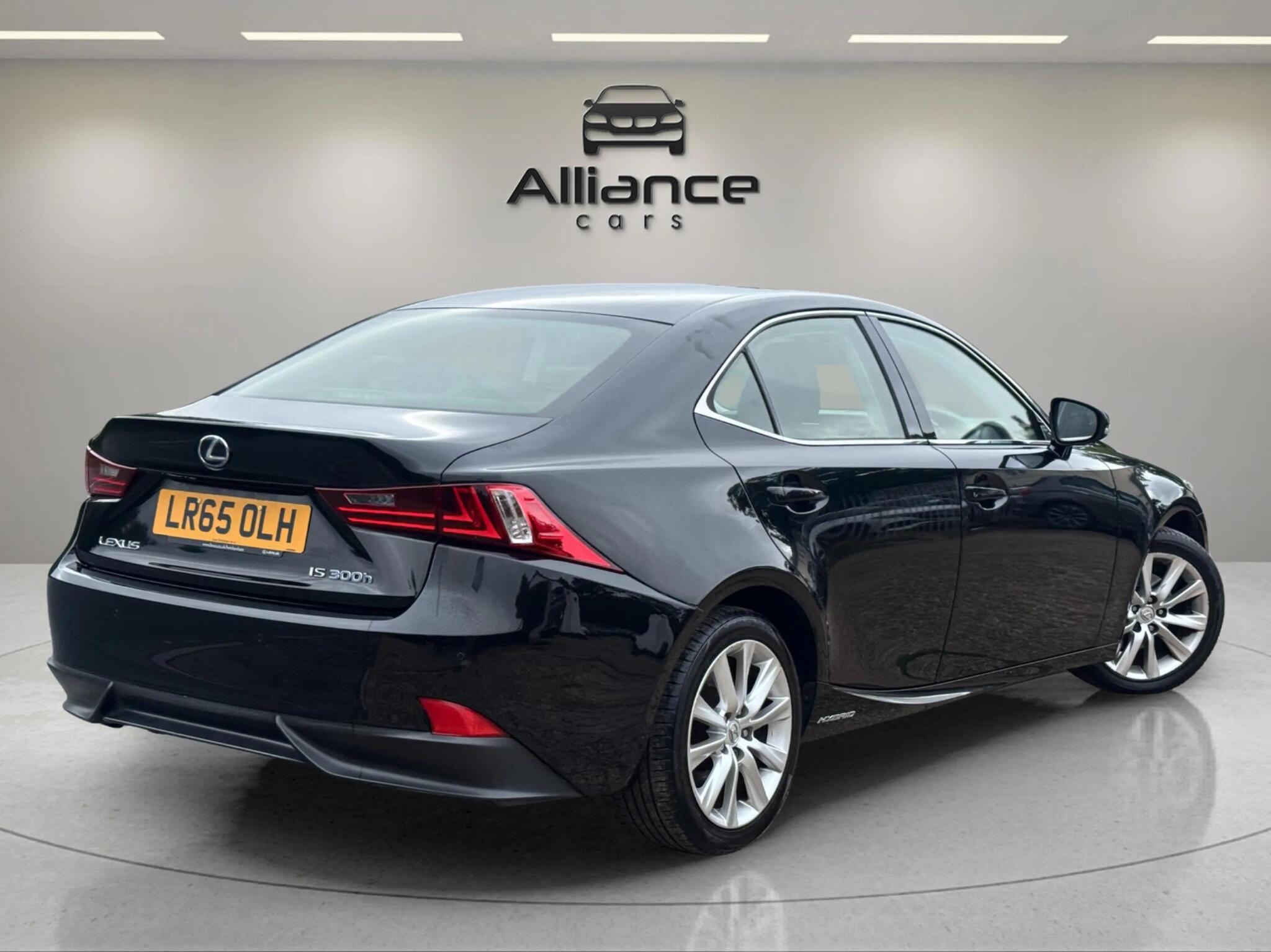 Lexus Is view 22