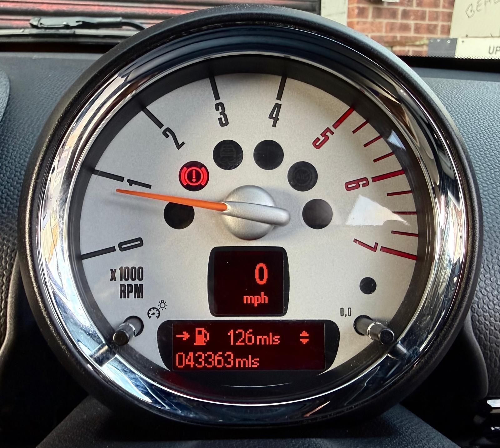 Mini Paceman view 47