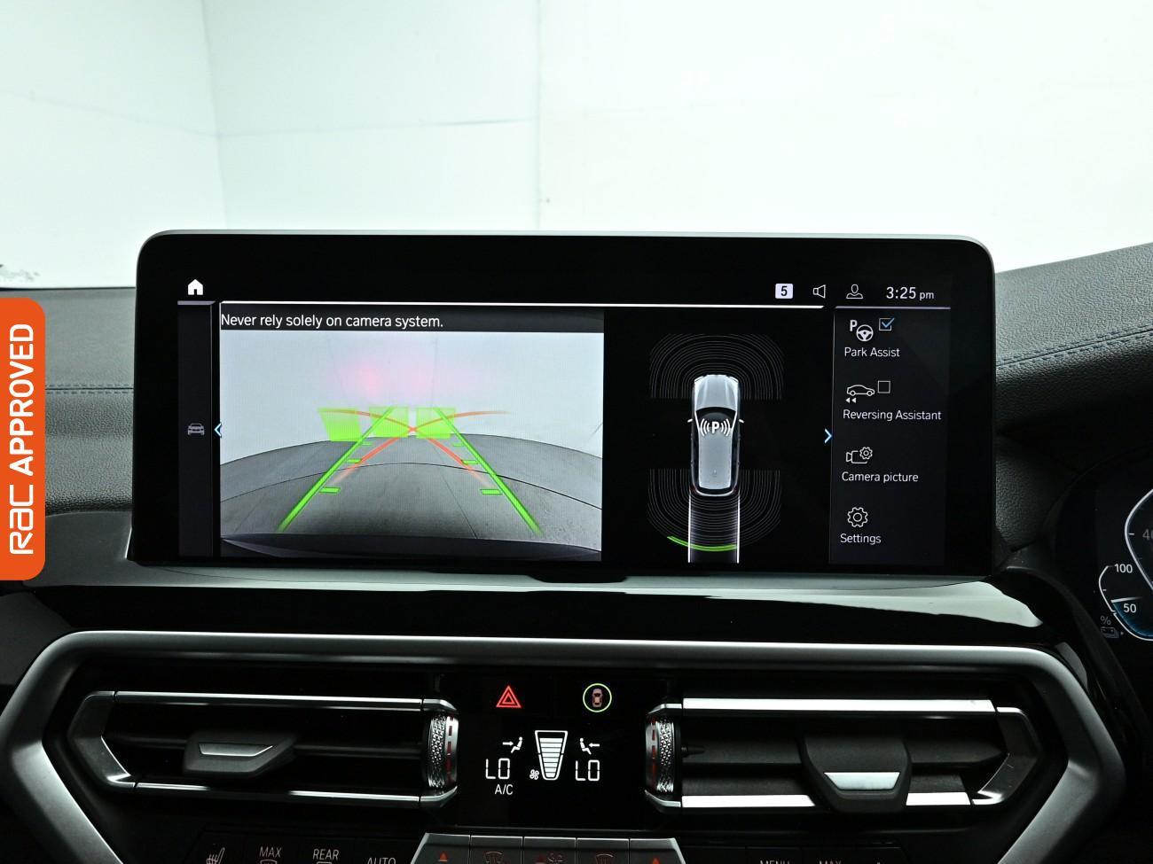 BMW Ix3 view 19